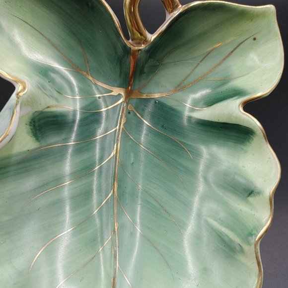 Vintage Norcrest Leaf Trinket Dish Candy Handpainted Green Leaf Gold Trim - Picture 6 of 11